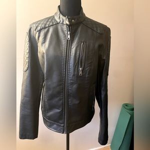 Like New!!! Levi Strauss Faux Leather Moto Jacket: SzL